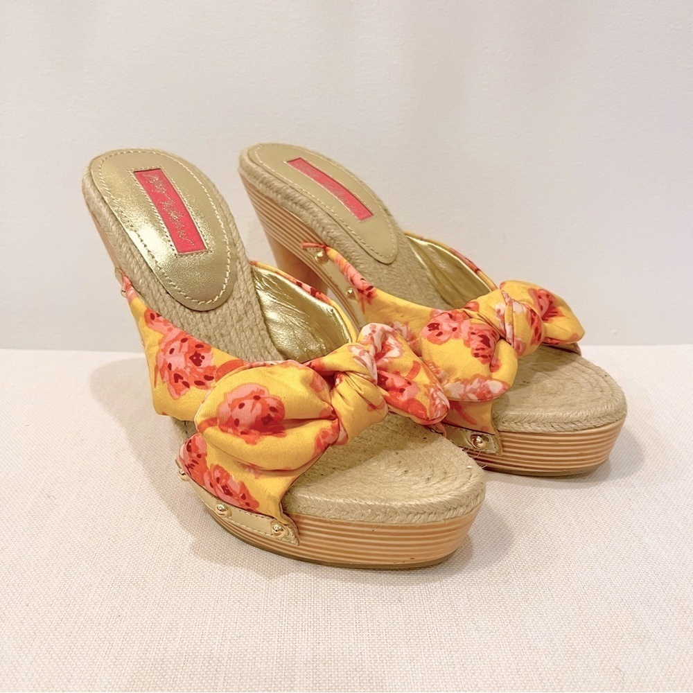 NEW Betsey Johnson Floral Platform Bow Slip On High Heel Pink Yellow Mules sz 7 - Picture 2 of 7